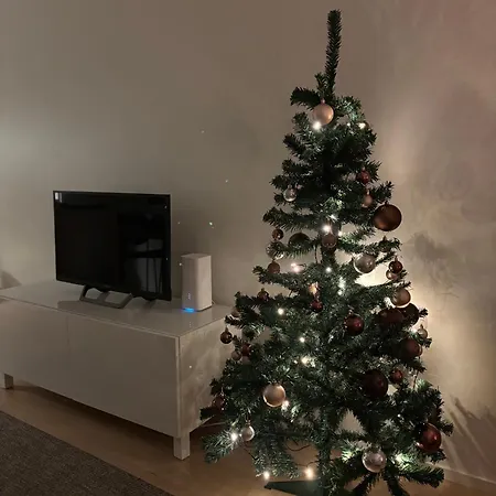 Peaceful Near Centre - Private Sauna & Free Parking