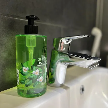 Peaceful Near Centre - Private Sauna & Free Parking Appartamento Rovaniemi